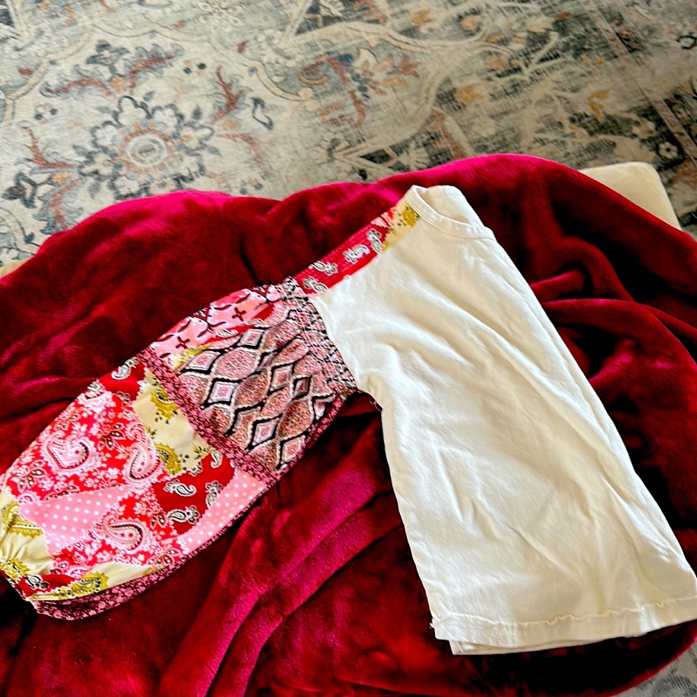 Long sleeve ballon sleeve top